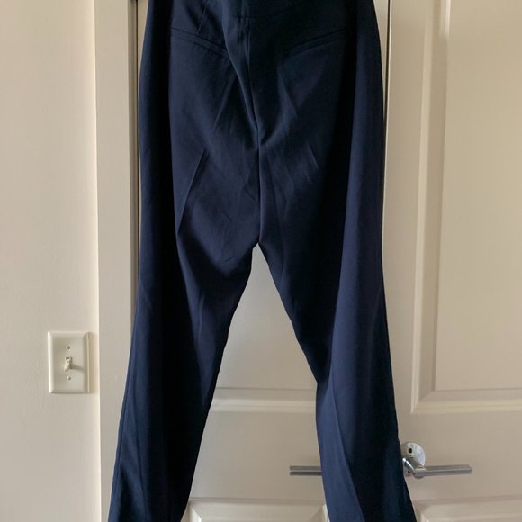 NWT J Crew Navy French Girl Slim Crop Crepe Pant - Picture 4 of 6